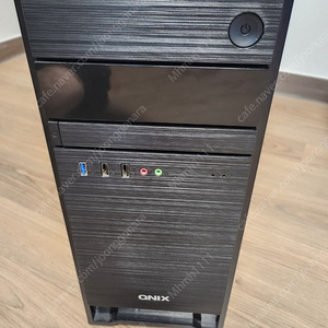 Qnix 데스크탑 pc 판매합니다