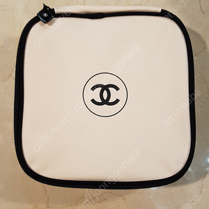샤넬 레베쥬 사각파우치