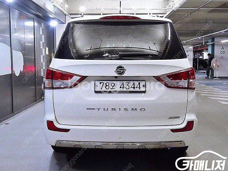 중고차 할부 코란도투리스모 4WD TX 플러스 11인승...--5