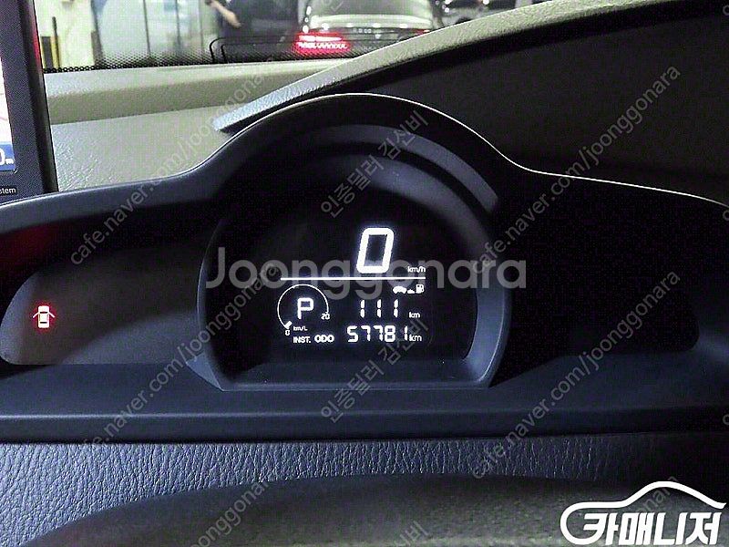 중고차 할부 코란도투리스모 4WD TX 플러스 11인승...--9