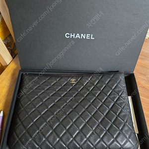 샤넬 클래식 30번대 램스킨 라지 클러치