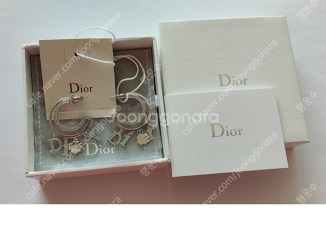 (새상품) 디올(DIOR) 더블링 클로버 귀걸이--1