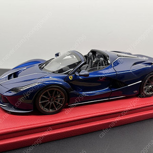 1:18 BBR 라페라리 아페르타 다이캐스트