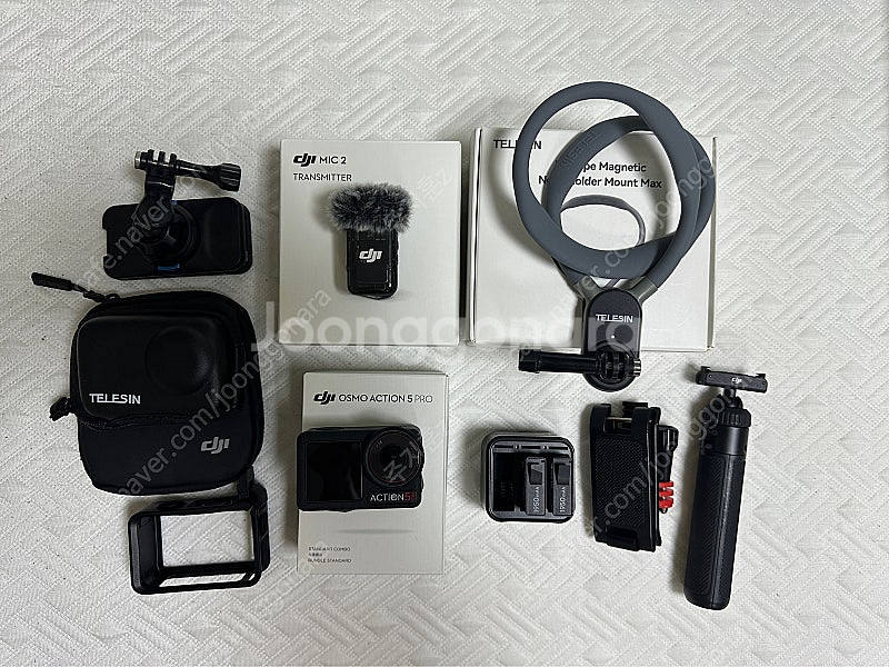 DJI Osmo Action 5 Pro와 관련 액세서리...--0