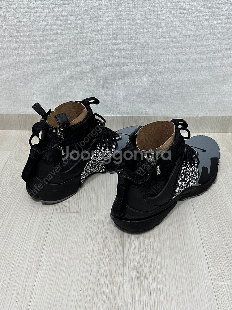 Nike×Acronym 에어 프레스토 미드 운동화 (희...--3