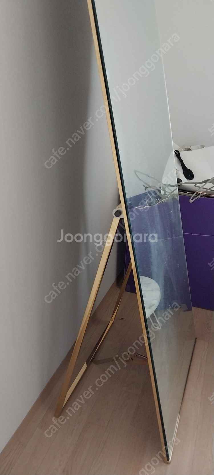 조명화장대+의자 , 대형거울 , 원목철제수납장--3