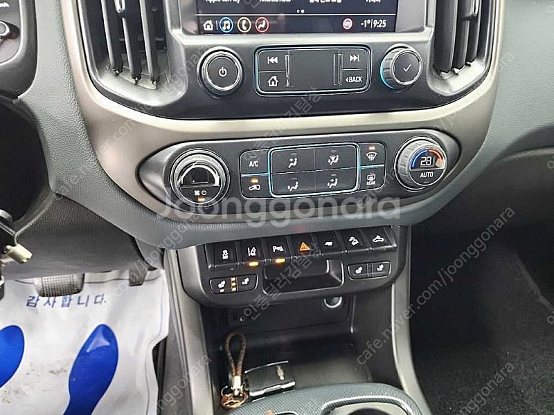 쉐보레 리얼 뉴 콜로라도 36 Z71-X 4WD 중고차...--9