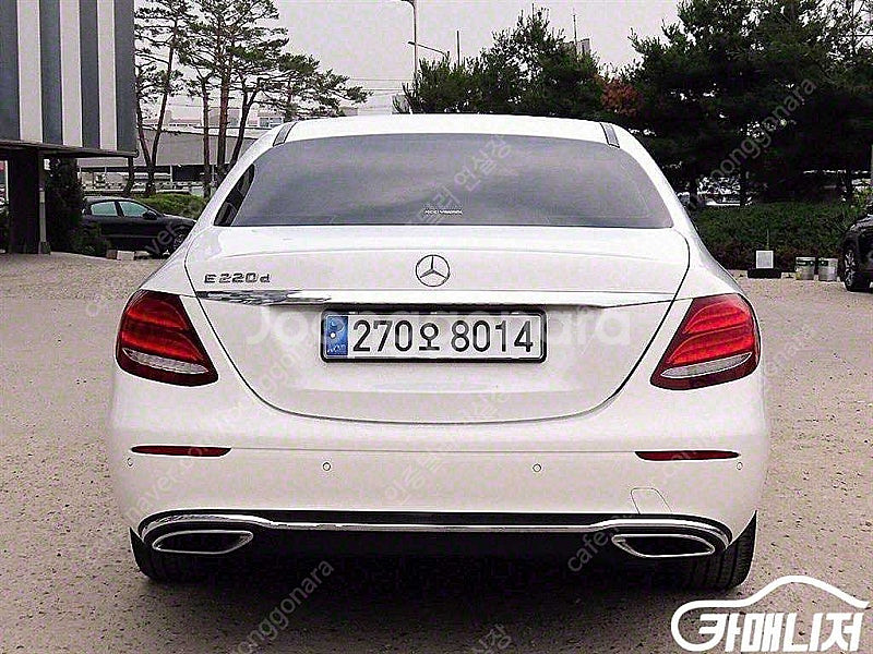[벤츠]E-클래스 W213 E220d 아방가르드 (5인...--4