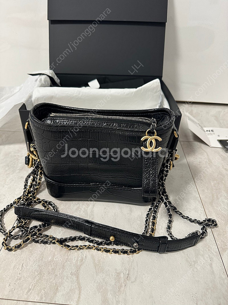 샤넬 가브리엘 호보 스몰 (크로커다일)--4