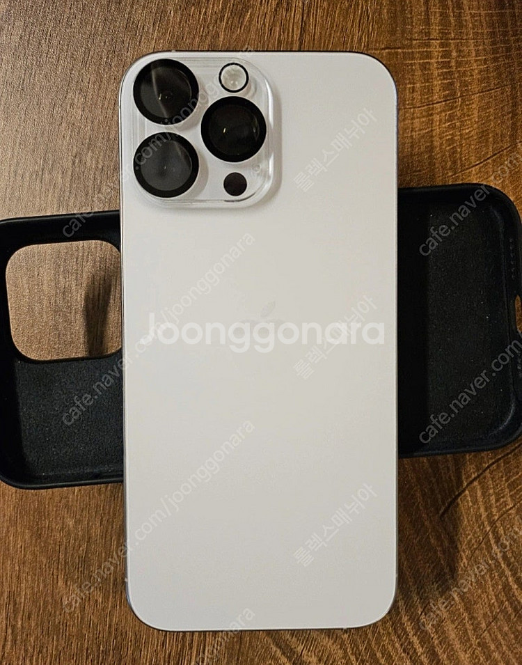아이폰 16 Pro Max 화이트--1