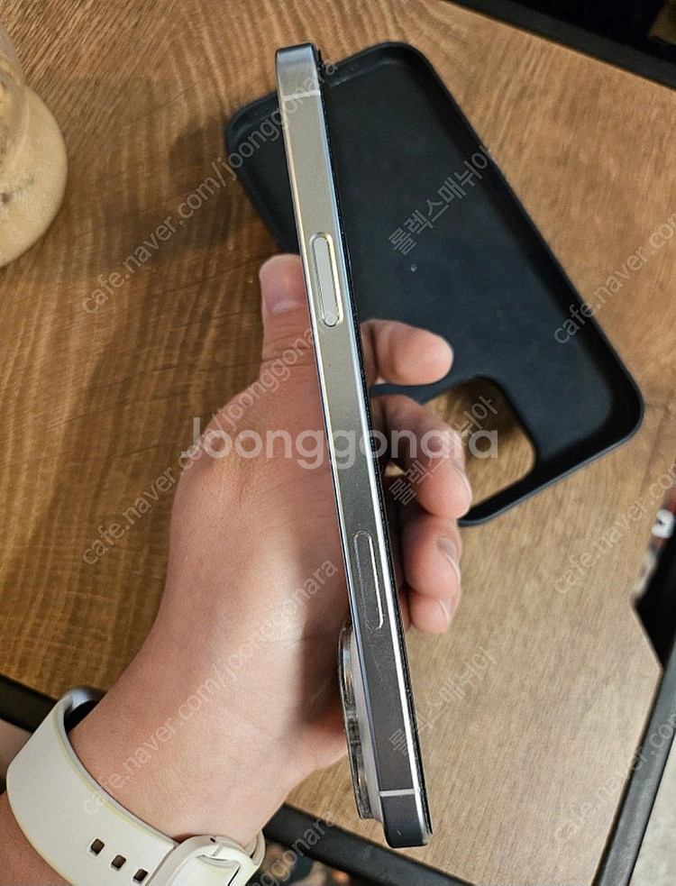 아이폰 16 Pro Max 화이트--2