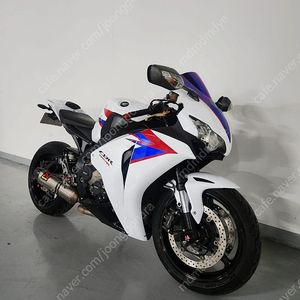 08년식 혼다 CBR1000RR 컨디션A급 판매합니다.