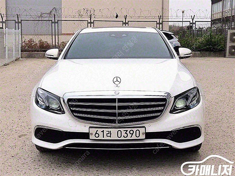 [벤츠]E-클래스 W213 E220d 익스클루시브 ★중...--0