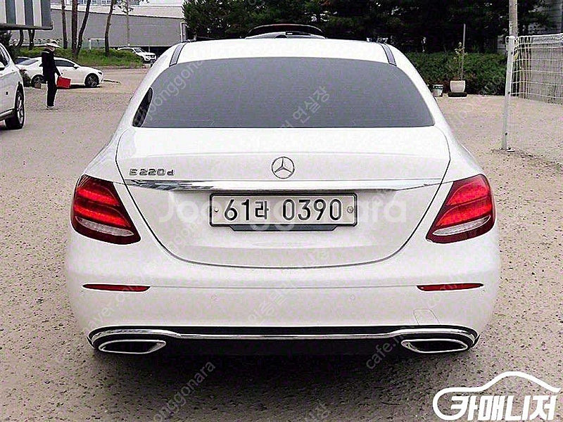 [벤츠]E-클래스 W213 E220d 익스클루시브 ★중...--4