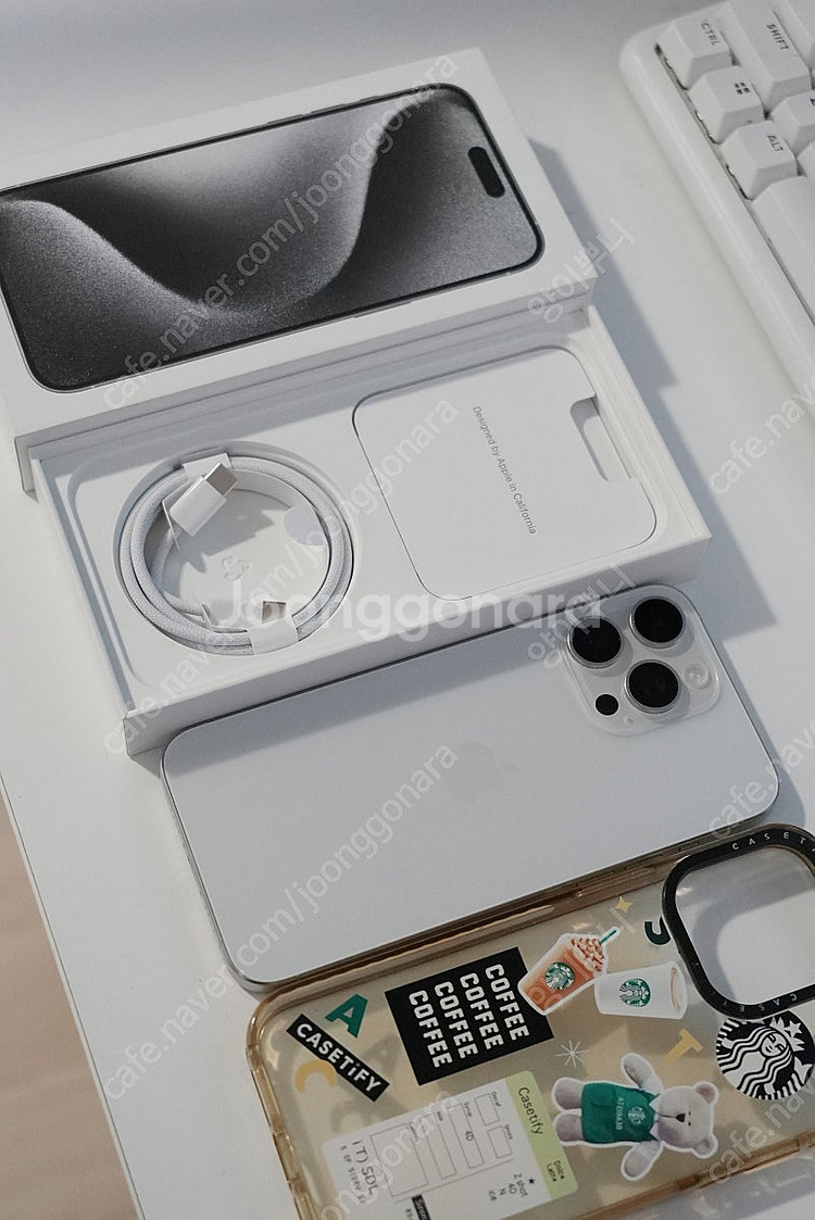 아이폰15프로맥스 화이트티타늄 512GB 애플케어플러스 팝니다--2