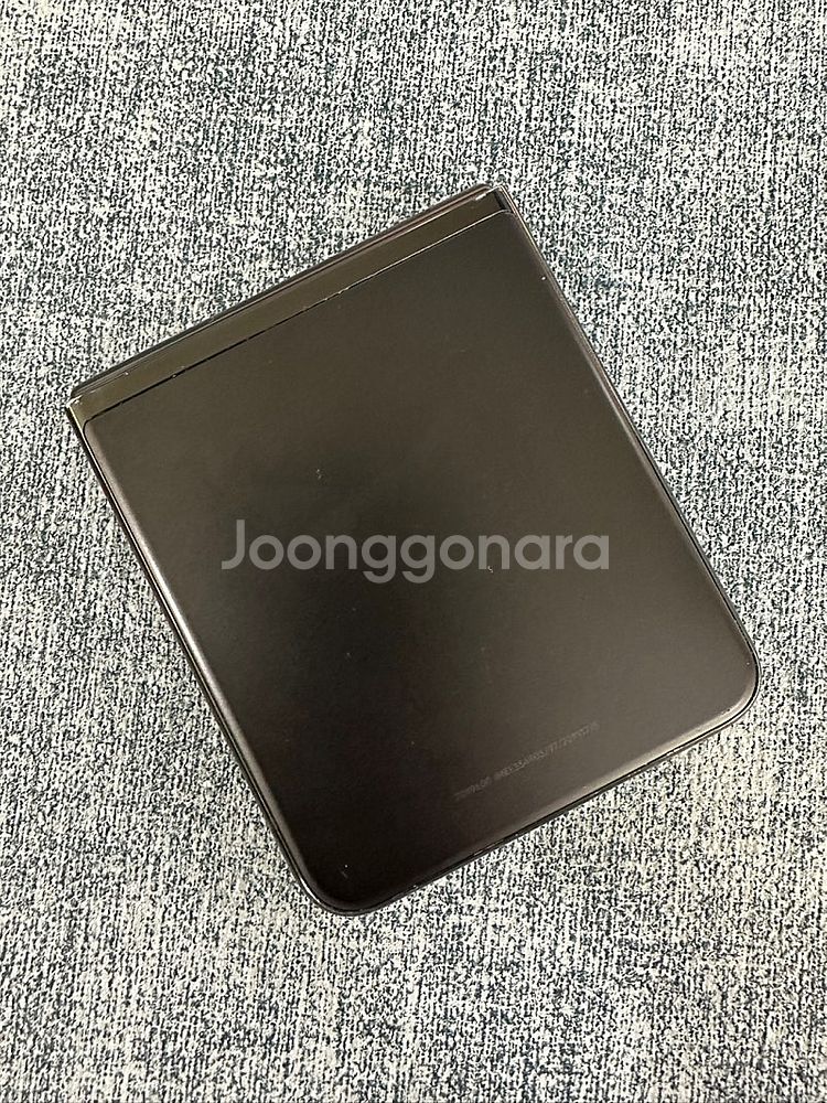 갤럭시Z플립3 256G 블랙 게임용 서브용 단말기 7만...--2