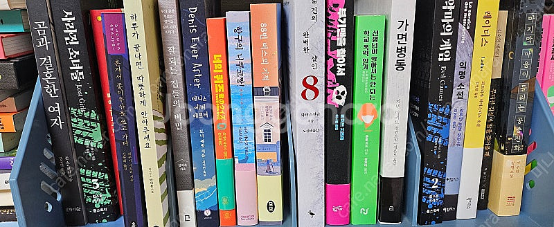 신간등스토너 봄밤의모든것 빛과실등ㅡ반값--0