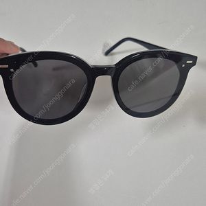 젠틀몬스터 이스트문 선글라스