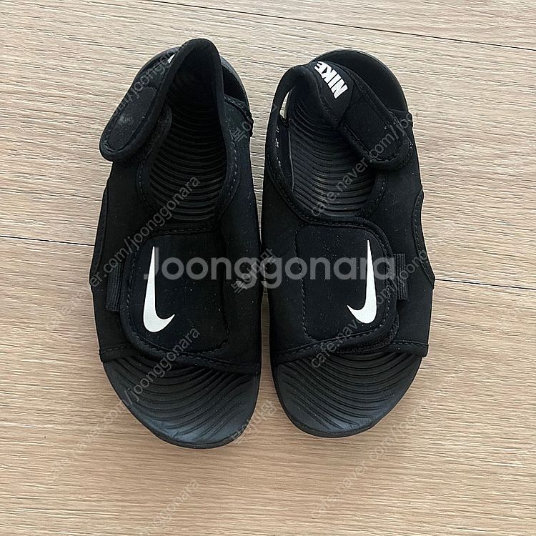 나이키 키즈 170cm uk10.5 샌들 팔아요--0