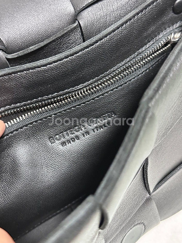 보테가베네타 카세트백 블랙--6