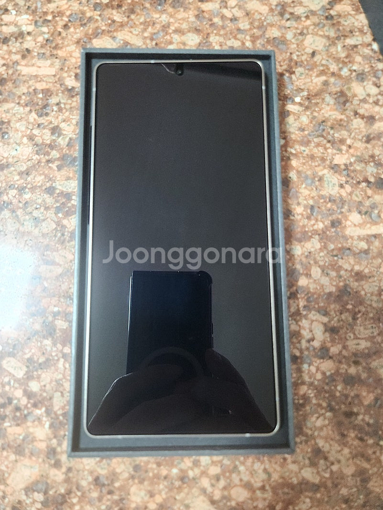 갤럭시 S25 울트라 256G 자급제 판매합니다.--5