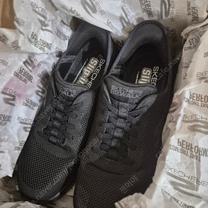 스케쳐스 남성용 고 워크 플렉스 핸즈업 스니커즈 블랙 슬립인스