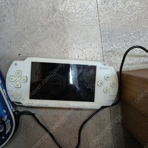psp 1000번대 팝니다 화이트