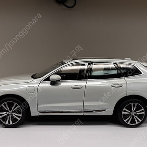 1:18 볼보 xc60 판매합니다(부품용)