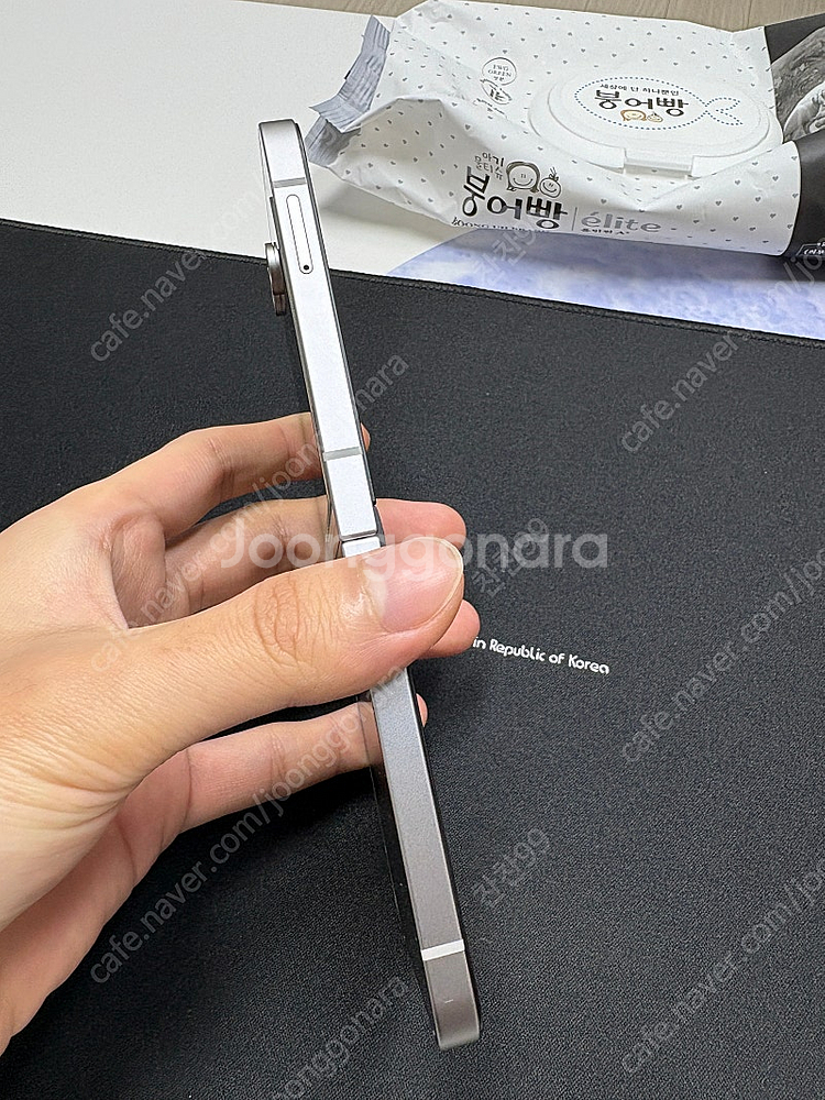 갤럭시Z플립6 256GB 실버 자급제 S급!--5