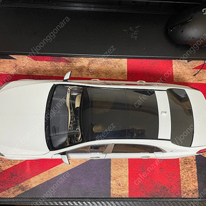 1:18 오토아트 벤츠 S600 마이바흐 화이트 팝니다