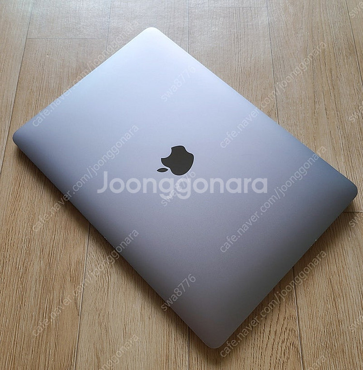 부산 맥북에어M1 8GB / 256GB 배터리87% 팝...--4