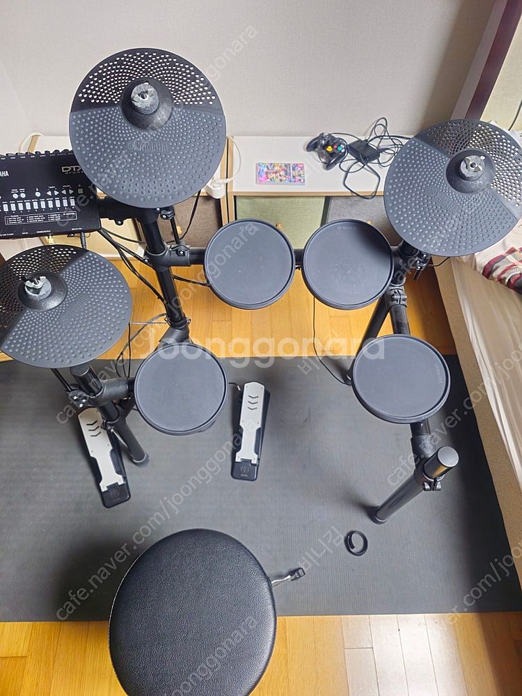 로랜드 전자드럼 td 402k 팝니다--0