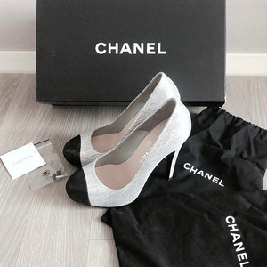 샤넬 투톤 실버 블랙 cc로고 펌프스 힐 35 (220