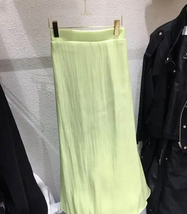 김블로그 새틴 실크롱스커트 이미지