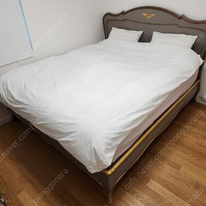 이유엠 미셸페랑 프랑스 명품 가구 침대 S급