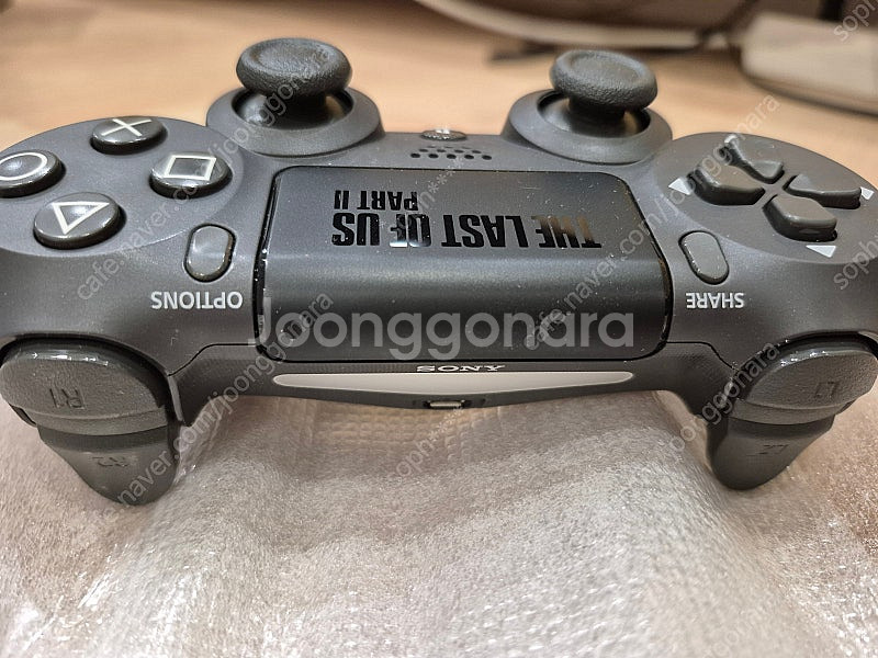 ps4 프로 라스트오어스 한정판 팝니다--4