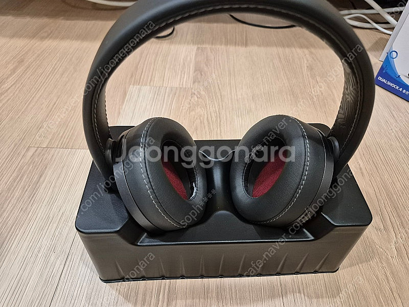 ps4 프로 라스트오어스 한정판 팝니다--8