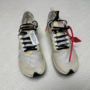 나이키 오프화이트 줌플라이 더텐 OG 285 새상품