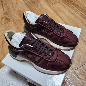 메종 마르지엘라 Maison Margiela 에볼루션 러너 남성 스니커즈 42사이즈 (미사용품)