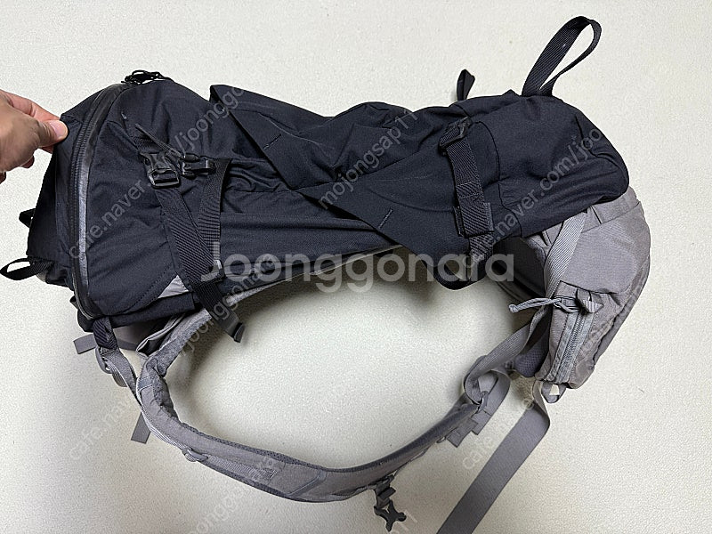 미스테리렌츠 쿨리 40 등산배낭 판매합니다--4