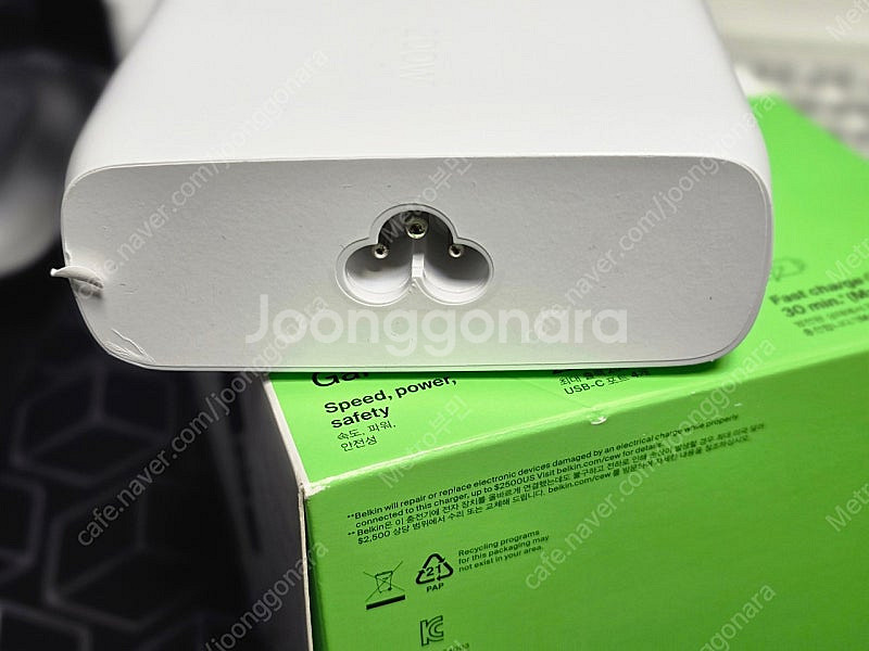 벨킨 200W 충전기 C타입 4포트 GaN PD 3.1--3