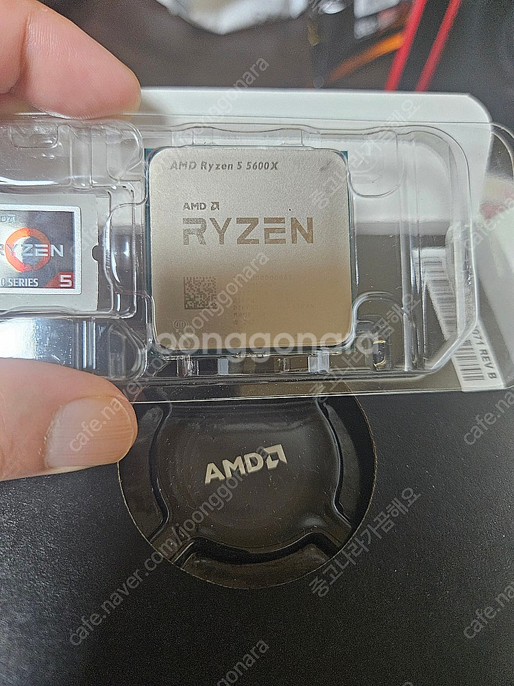 amd 라이젠 5600x 미사용 쿨러 포함 택포--0