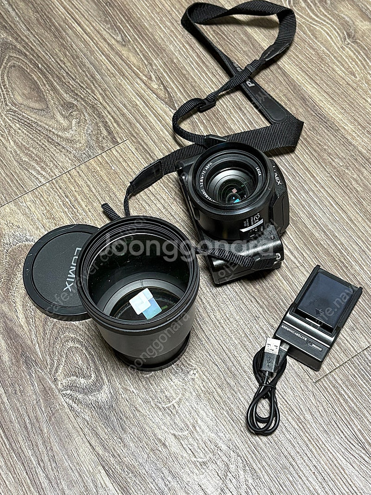 파나소닉 루믹스 DMC-FZ10 카메라 팝니다. 망원렌...--1