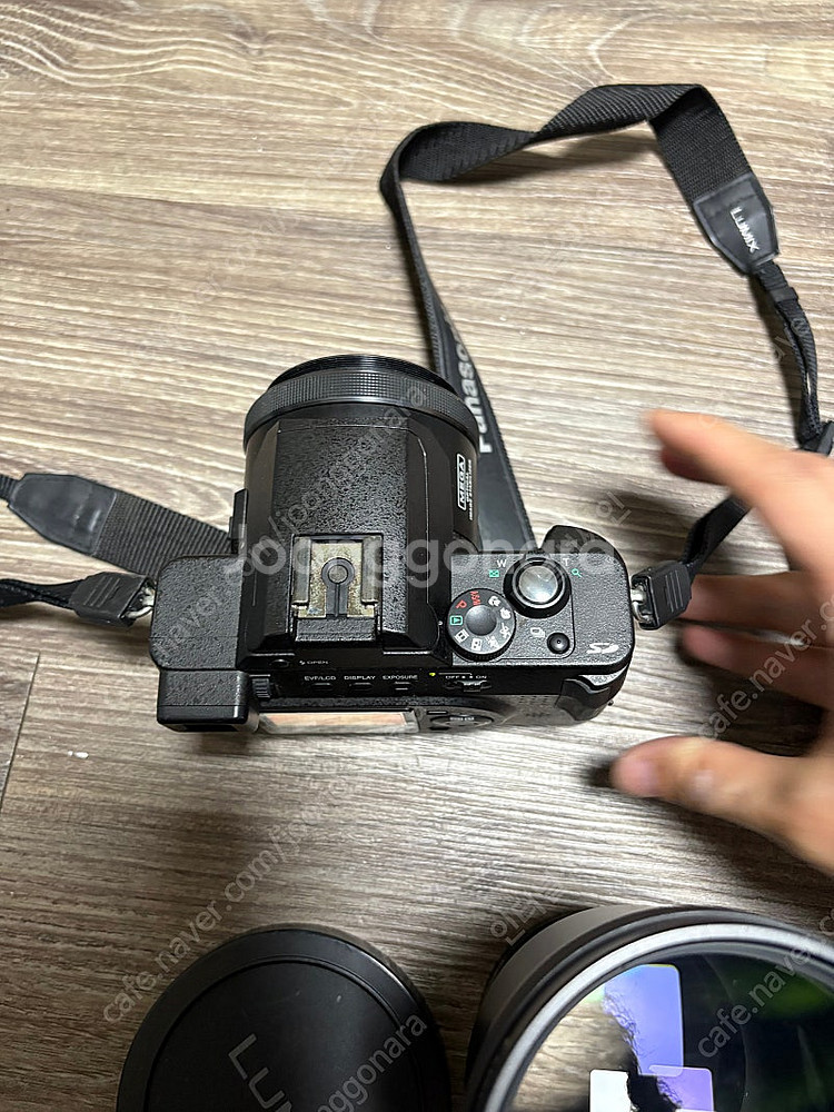 파나소닉 루믹스 DMC-FZ10 카메라 팝니다. 망원렌...--3