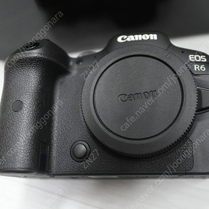 캐논 R6 , 15-30 , 24-105STM ,RF 16mm F2.8 STM , RF 28mm F2.8 STM ,35mm F1.8 MACRO , BG-R10 , LP-E6NH