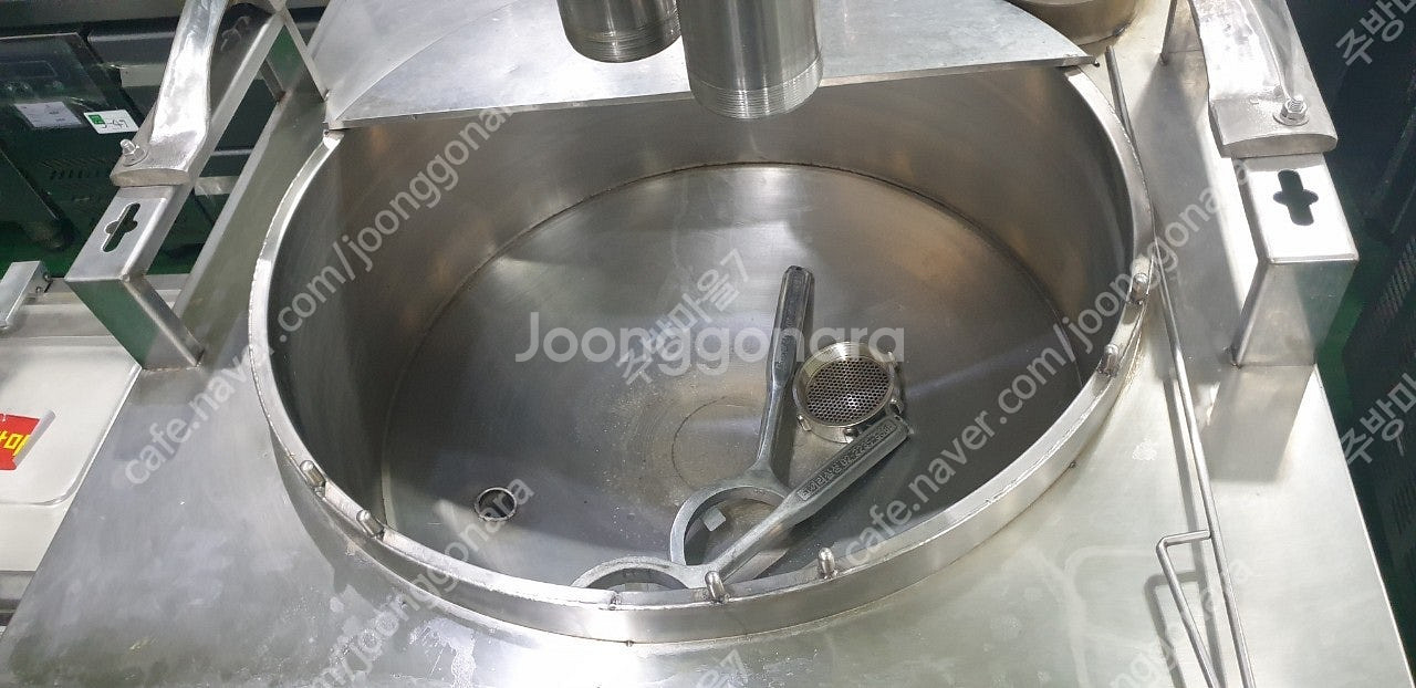 코끼리삼성냉면기계 판매합니다특A급 완전자동냉면기계 입니...--2