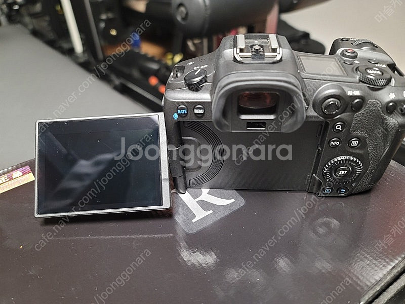 캐논 Eos R5, BG-R10 판매합니다.--2