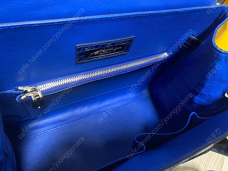 호미가 악어백 팝니다. 이미지