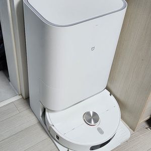 샤오미 로봇청소기 M30S 미지아 (D103CN)