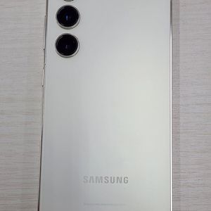 갤럭시 S23 크림색상 256용량 상태좋은 무잔상 미파손 단말기 37만 판매합니다